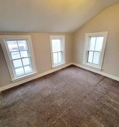 5th image of 303 E 12th St #2