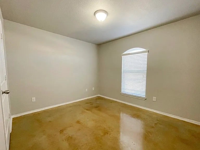 4402 Texas Rangers Dr — Photo 10