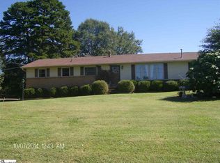 49 Sulphur Springs Dr, Greenville, SC 29617