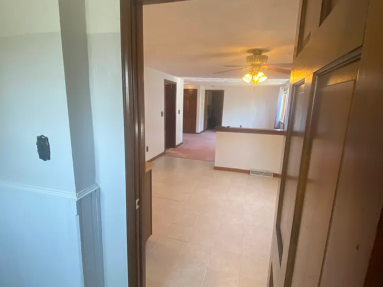 53 Linden St #2 — Photo 7