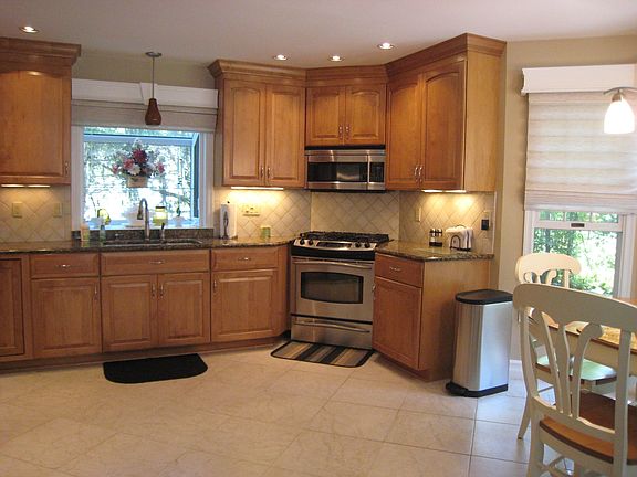 Kitchen 3