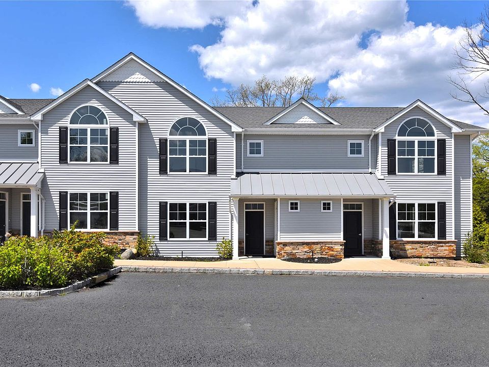 1st image of 703 Breton Way