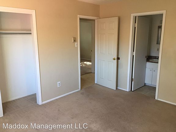 5th image of 6004 Landry Ave NW