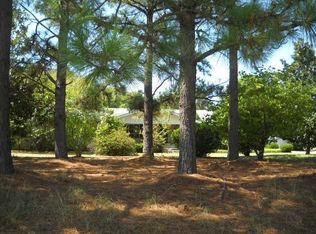 305 Bonanza Dr, Bonaire, GA 31005
