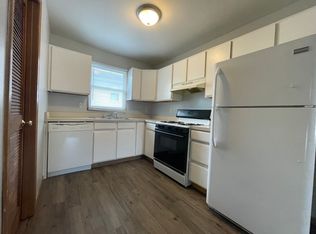 302 Stone Dr #D, Goshen, IN 46528
