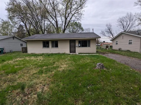 203 Donald St, Cahokia, IL 62206