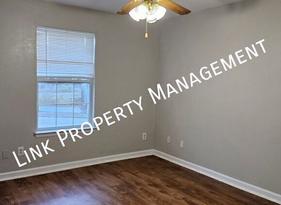 3rd image of 1106 Carline Rd APT D