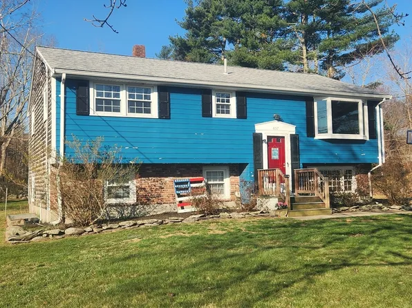857 South St, Bridgewater, MA 02324