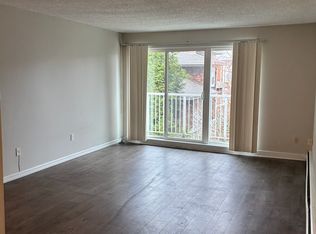 7200 Lindsay Rd #303, Richmond, BC V7C 2P5