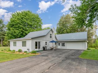 486 W Chippewa River Rd, Midland, MI 48640