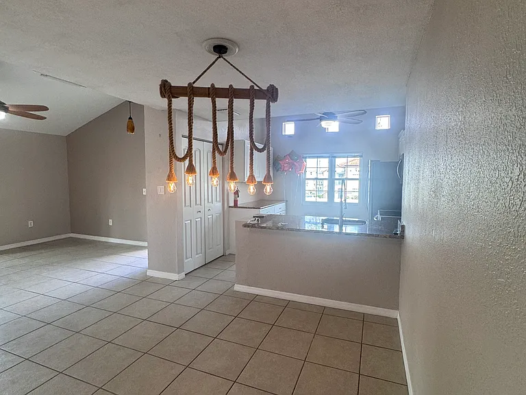 3421 Winkler Ave #402 — Photo 8