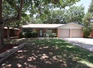 6904 Elkridge Ave, Lubbock, TX 79413