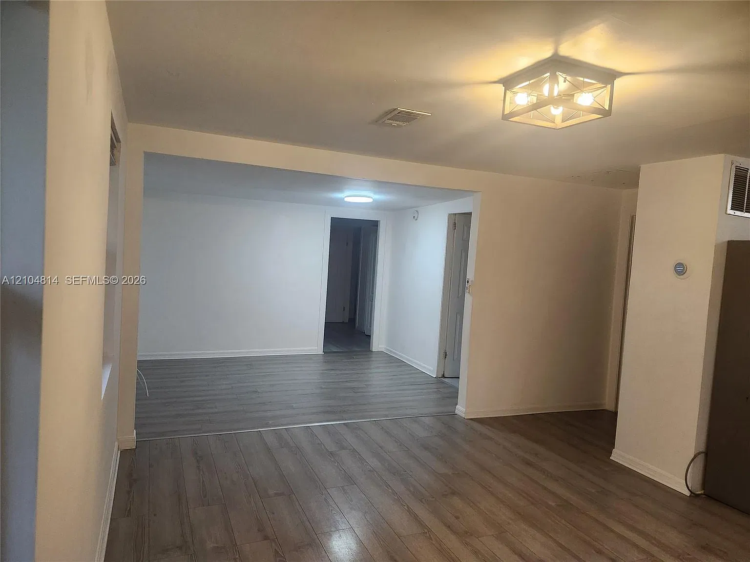 3 bed, 2.0 bath, $2,450 — Photo 4