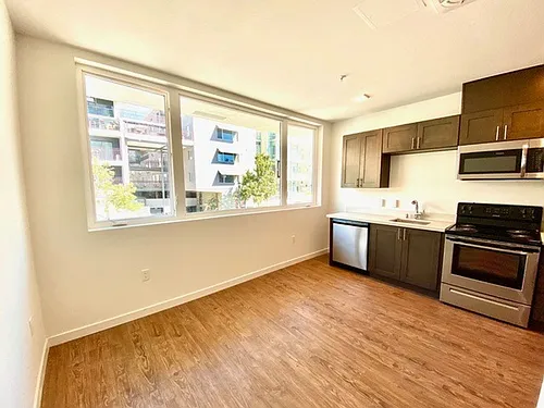 Floor plan 502