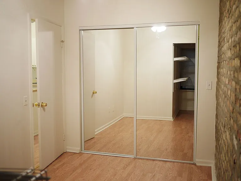846 S Loomis St — Photo 18