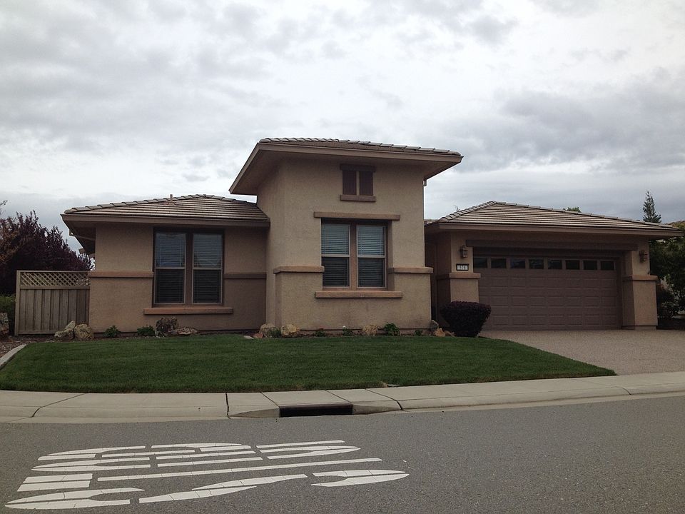 1st image of 578 Belladonna Ln