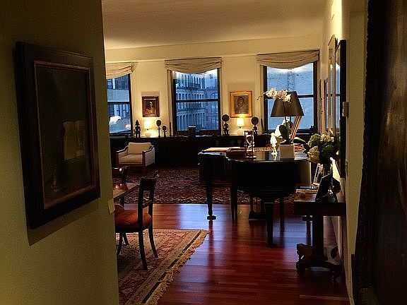 Entry to Living Room