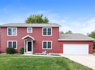 11 Meadow Way SW, Pataskala, OH 43062