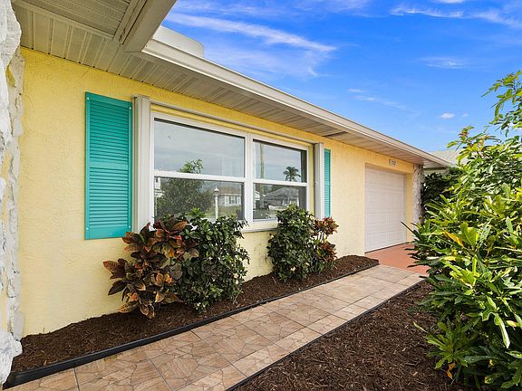 5th image of 772 SE Thornhill Drive