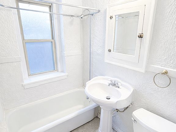 3rd image of 2300 Harriet Ave S #204