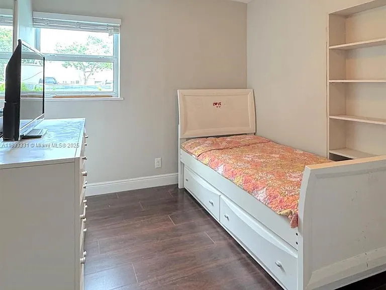 120 NE 9th Ave #120A — Photo 11