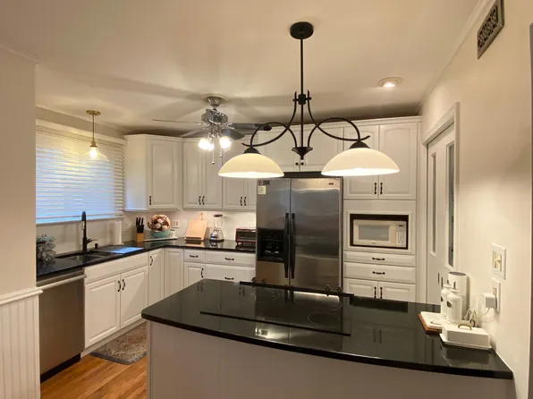5510 Country Dr APT 16, Nashville, TN 37211