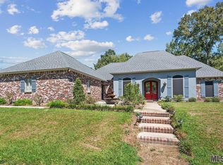 20422 Machost Rd, Zachary, LA 70791