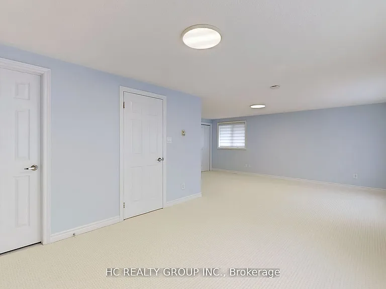 83 Fairway Heights Dr — Photo 27