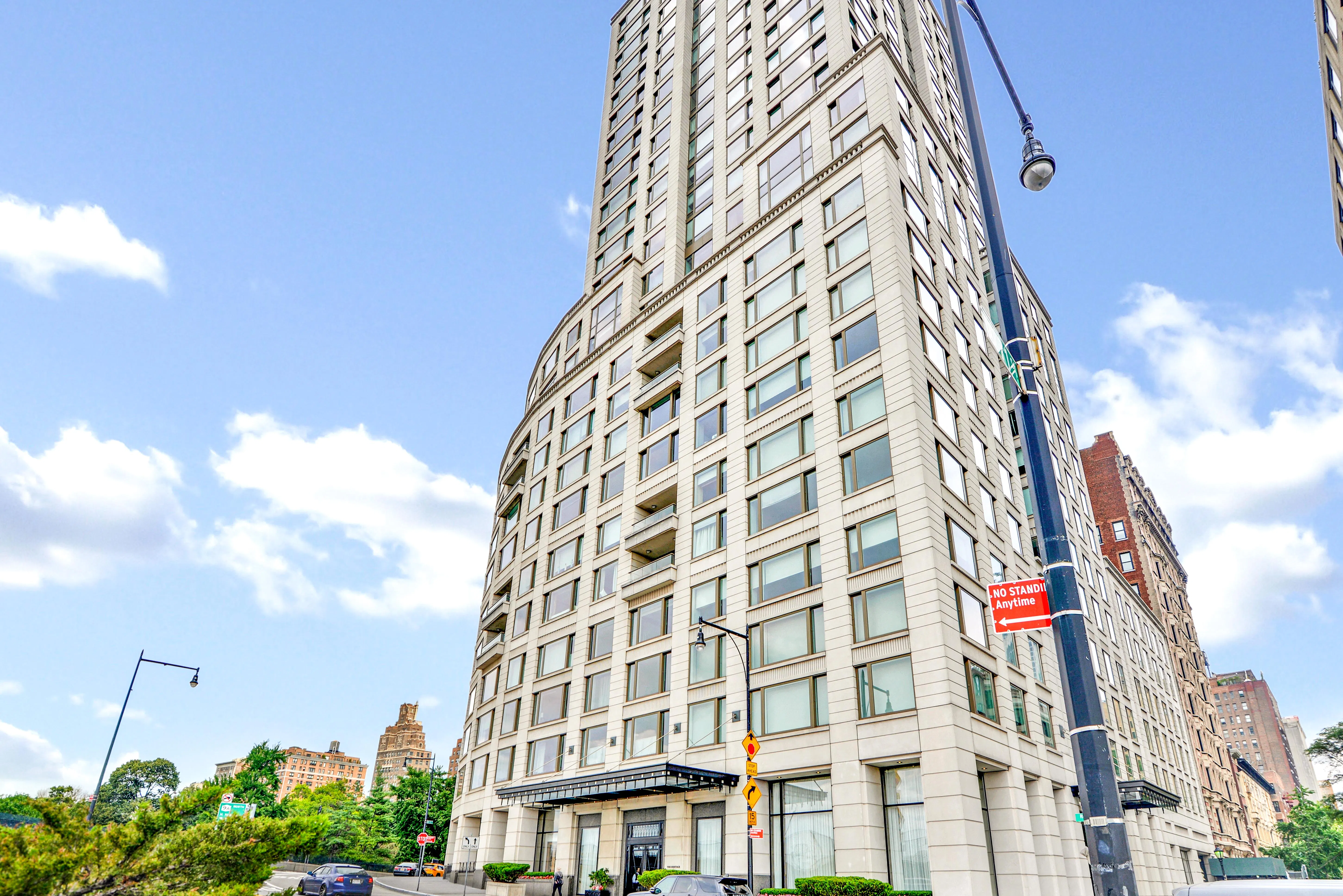 240 Riverside Boulevard #80 in Lincoln Square, Manhattan | StreetEasy