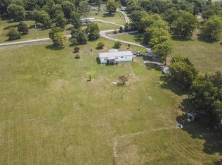 541 Coop Rd, Bell Buckle, TN 37020