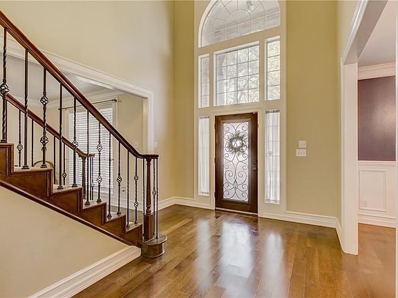 5th image of 820 Hickory Knob Cir