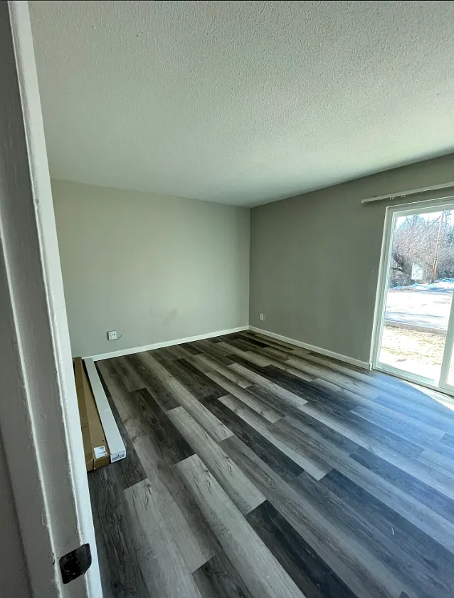 1 bed, $700 — Photo 1