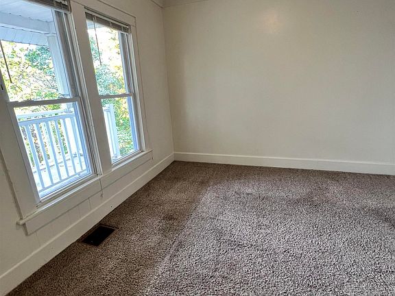 2nd image of 14 Jacobs St