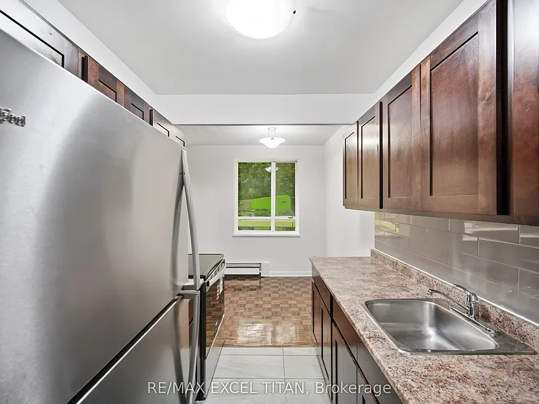 2895 Bathurst St #108 — Photo 16
