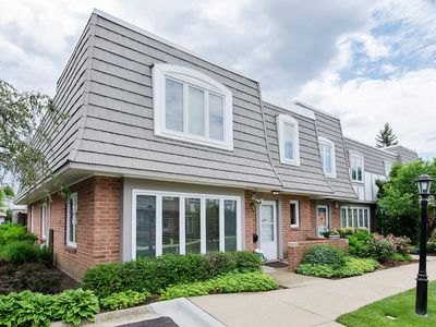 1440 Toulon Ct, Highland Park, IL, 60035