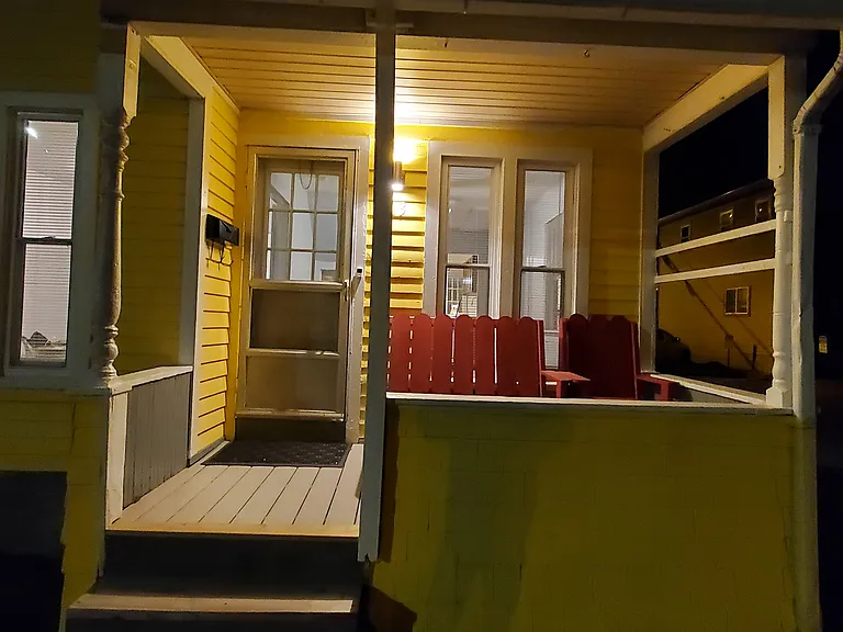 13 Center St #13 — Photo 11
