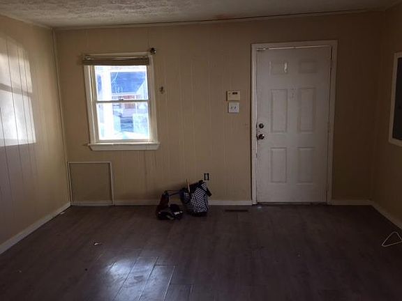 2nd image of 724 Florence Ave
