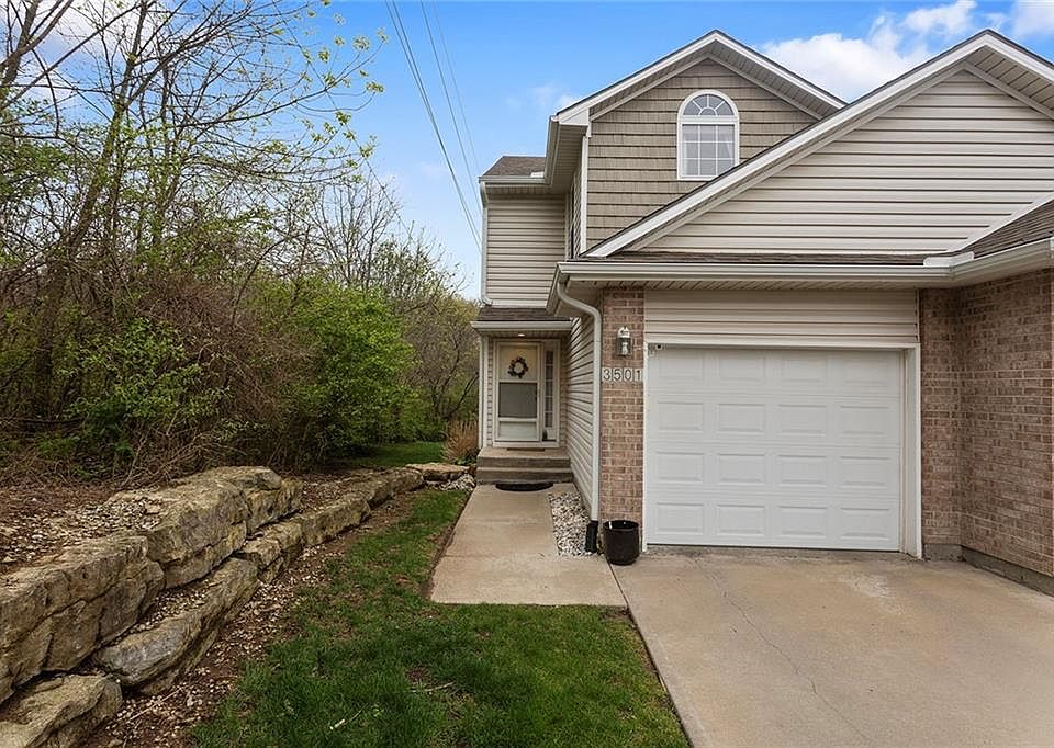 1st image of 3501 NE Austin Dr