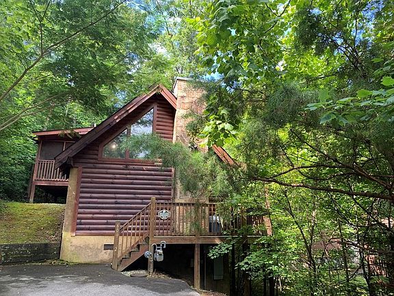2nd image of 609 Eagles Boulevard Way