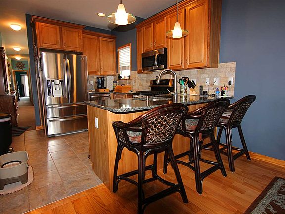 2nd image of 205 86th St