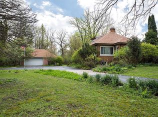 2325 Shady Ln, Highland Park, IL 60035