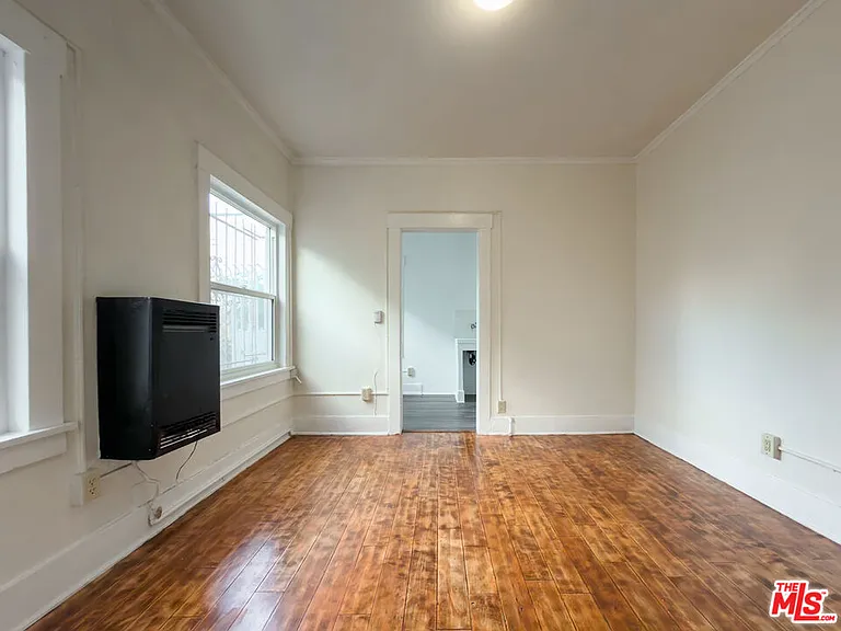 434 S Rampart Blvd #108 — Photo 7