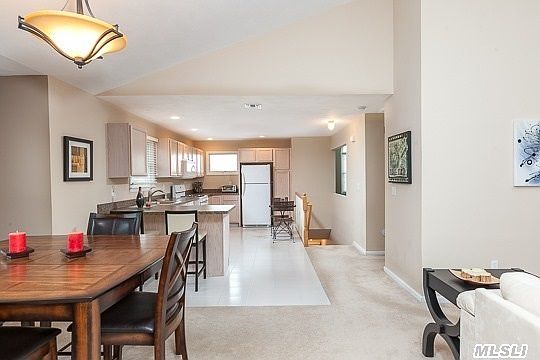 4th image of 2205 Cedar Path #2205