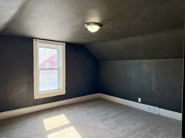 702 High St #1/2 — Photo 3