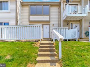 12843 Cara Dr, Woodbridge, VA 22192
