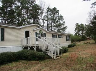 1052 Double Springs Rd, Townville, SC 29689