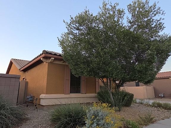 3rd image of 16066 W Anasazi St