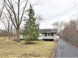 11361 W 33rd St, Beach Park, IL 60099
