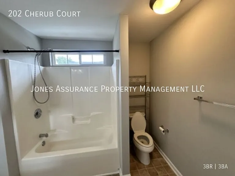 202 Cherub Ct — Photo 3