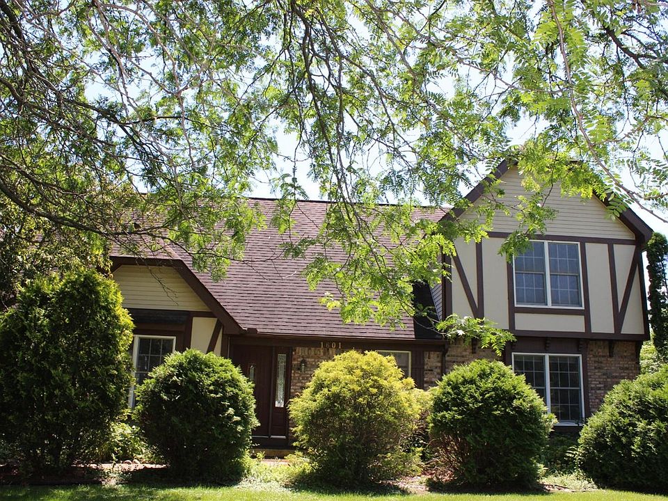 1st image of 1601 Pond Shore Dr